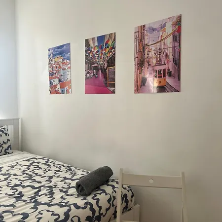 Bang Bang Hostel